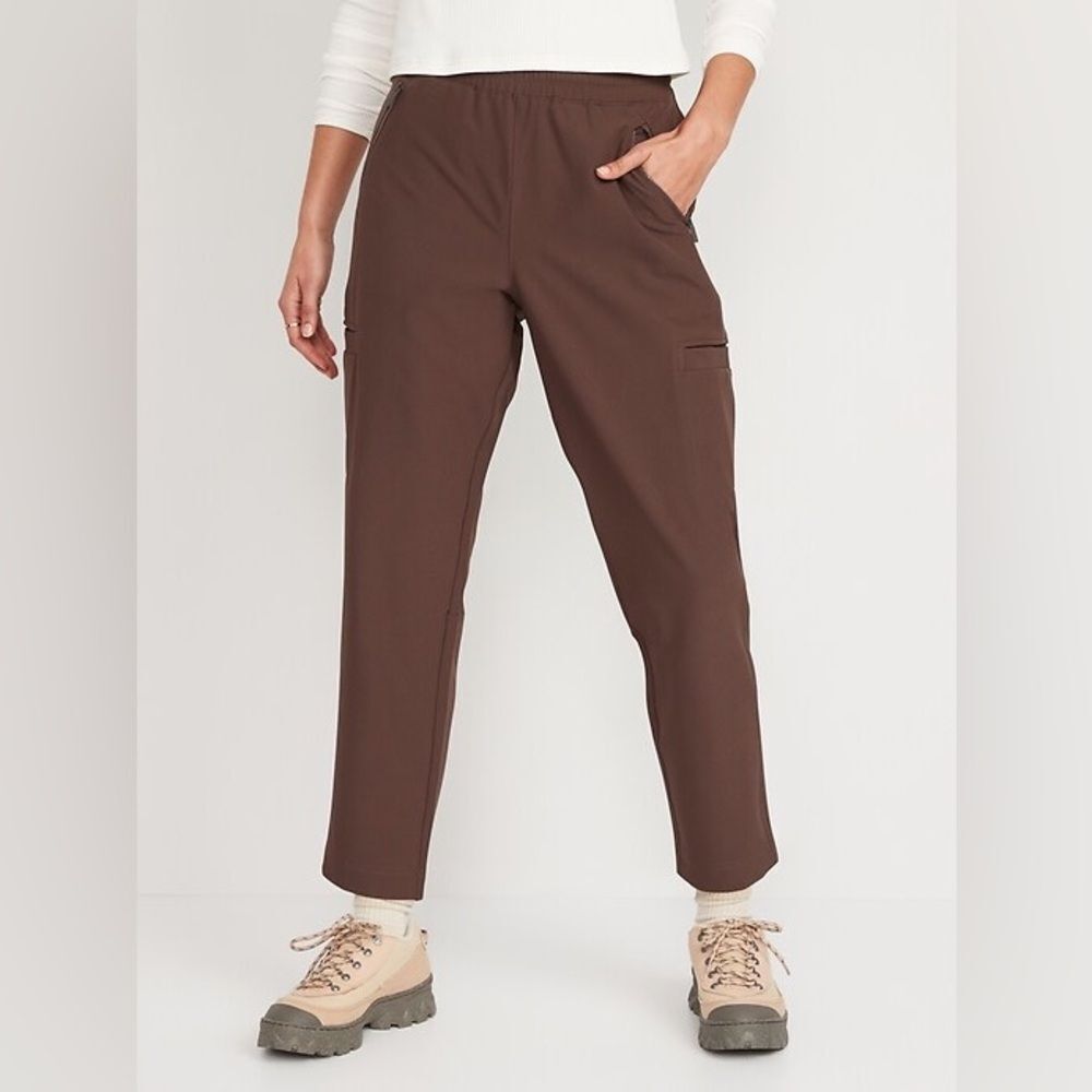 Old Navy Slouchy Taper Cargo Pants